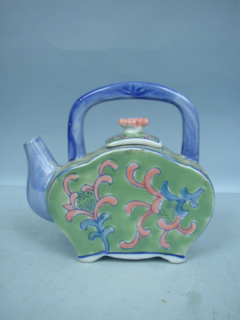 Oriental Flat Sided Tea Pot by Ben Rickert  